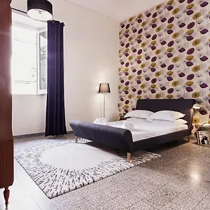 peretti-rome-trastevere-home.it-romehotels.com/