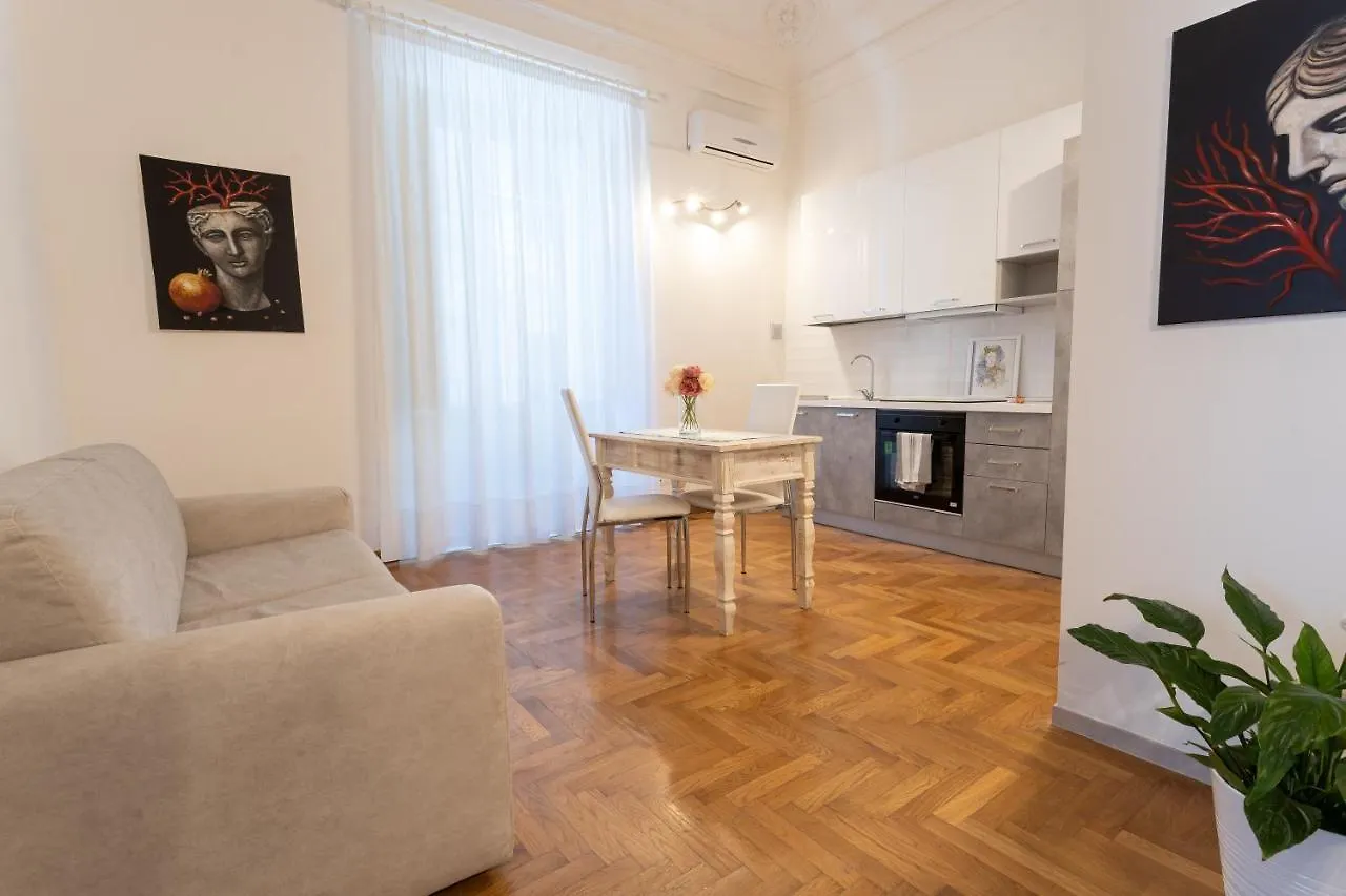 Daire Casa Vacanze Il Duomo Katanya İtalya