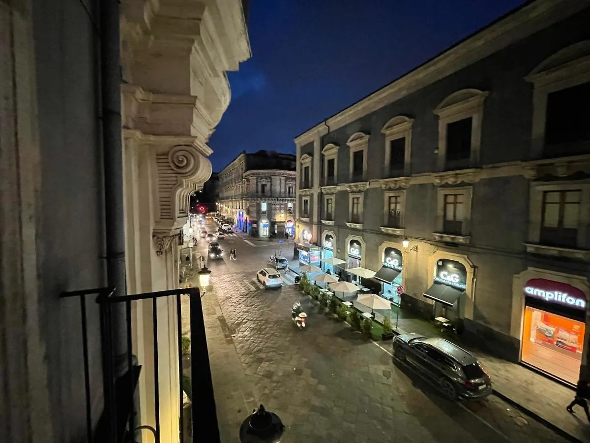Casa Vacanze Il Duomo Katanya 0*,  İtalya